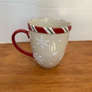 Longaberger Snowflake Mug Excellent Condition,No chips or cracks Smoke free home